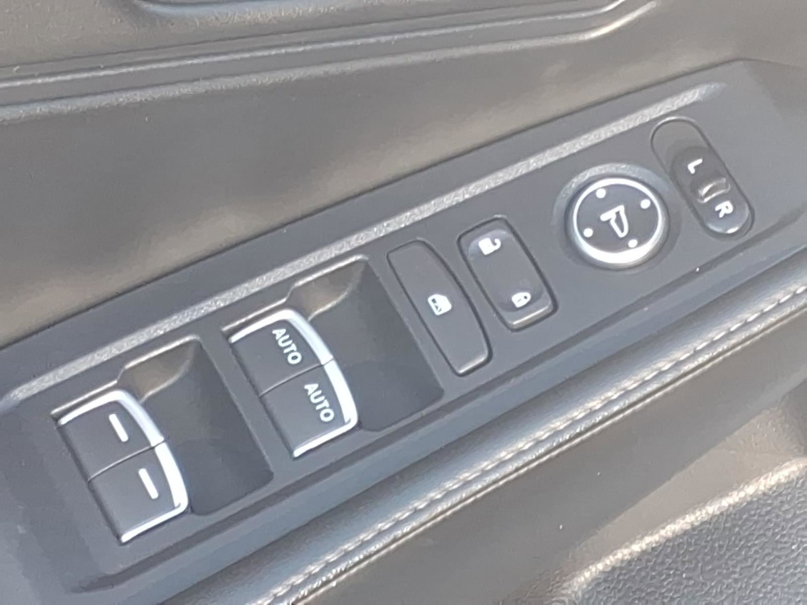 Used 2024 Honda Accord Sport image 14