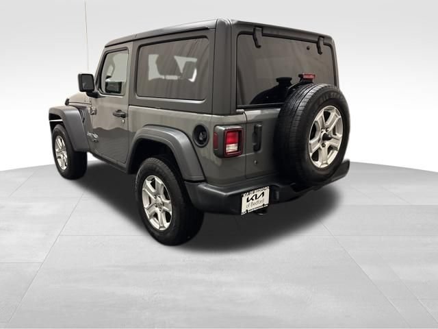 Used 2019 Jeep Wrangler Sport AWD/4WD image 7