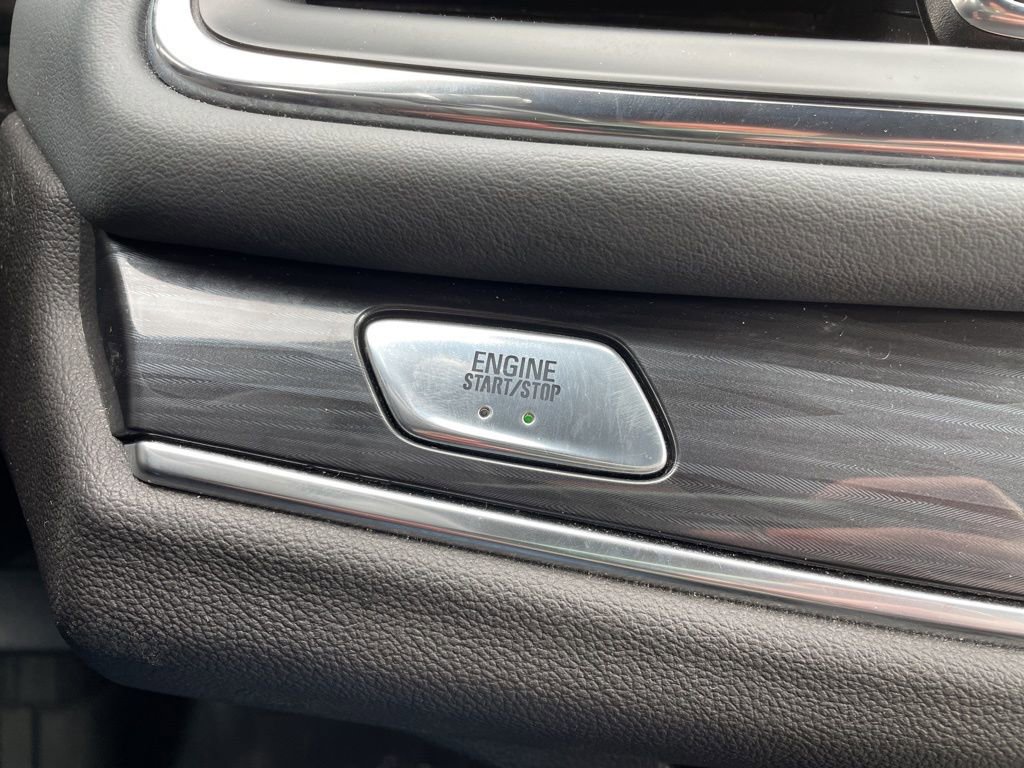 Used 2023 Buick Enclave Essence w/ Experience Buick Package image 25