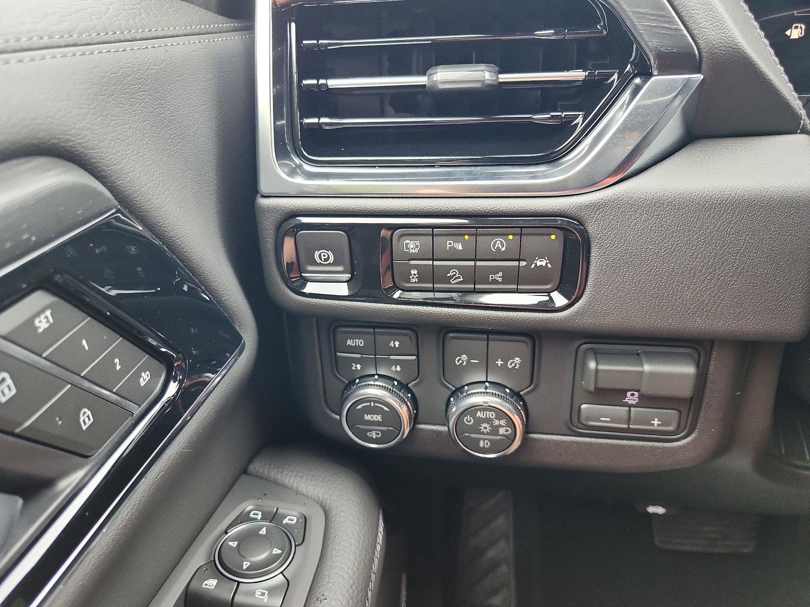 New 2027 GMC Yukon Denali AWD/4WD image 19