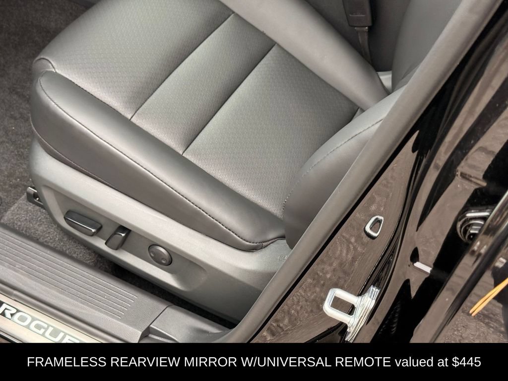 New 2026 Nissan Rogue Dark Armor AWD/4WD image 6
