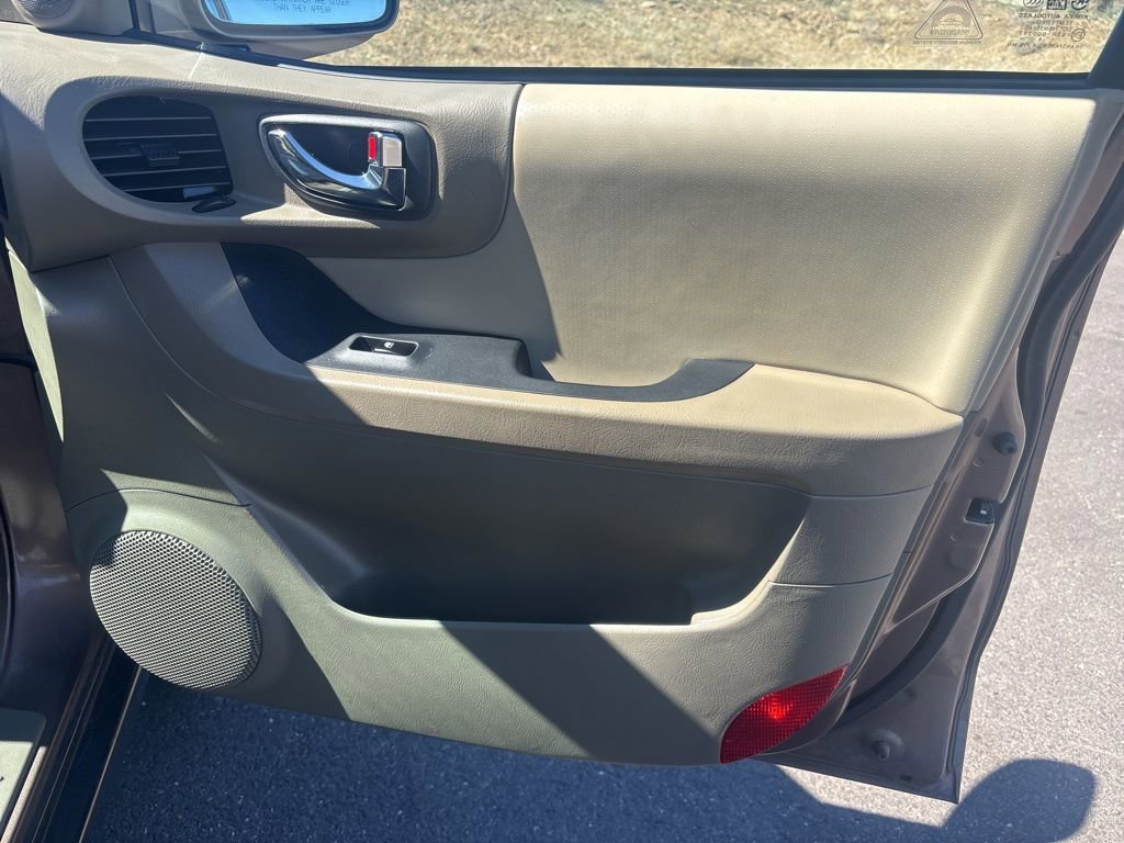 Used 2005 Hyundai Santa Fe GLS image 18