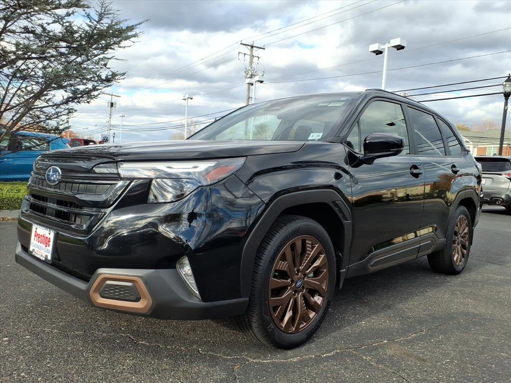 Used 2025 Subaru Forester Sport image 2