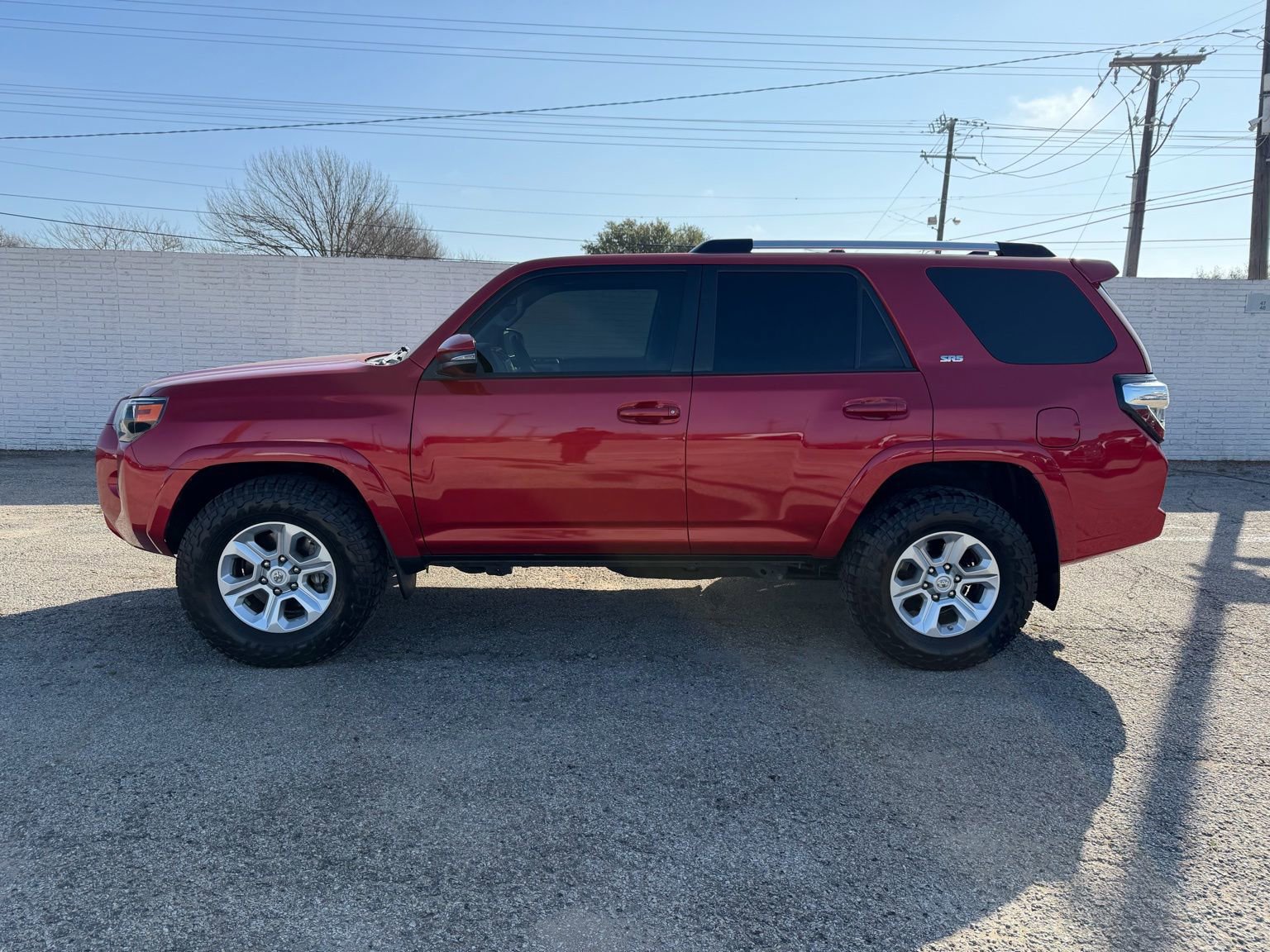 Used 2020 Toyota 4Runner SR5 Premium w/ Moonroof Package image 3