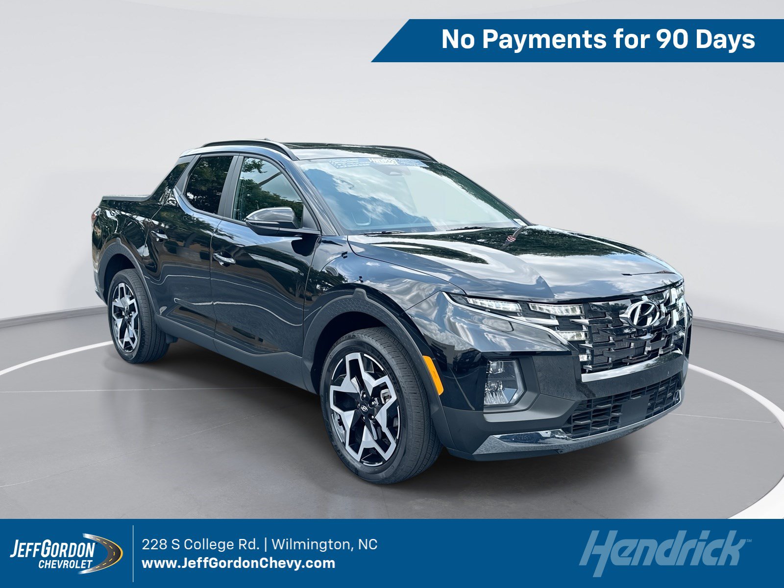 Used 2024 Hyundai Santa Cruz Limited AWD/4WD image 1