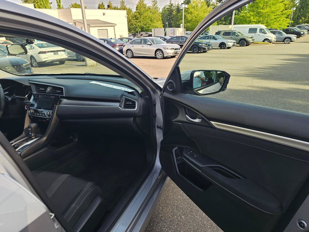 Used 2016 Honda Civic EX-T image 11