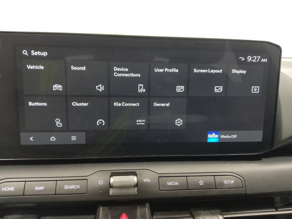Used 2025 Kia K4 FWD image 25