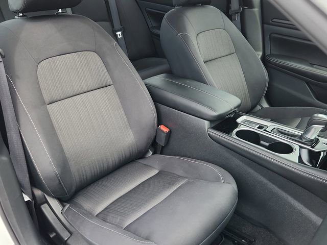 Used 2024 Nissan Altima 2.5 SV w/ SV Premium Package image 12