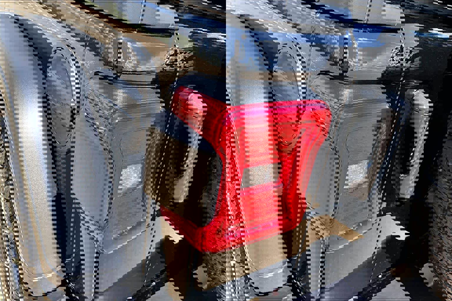 Used 2024 Jeep Wrangler Unlimited Rubicon w/ Convenience Group AWD/4WD image 29