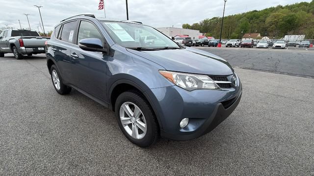 Used 2013 Toyota RAV4 XLE AWD/4WD image 7