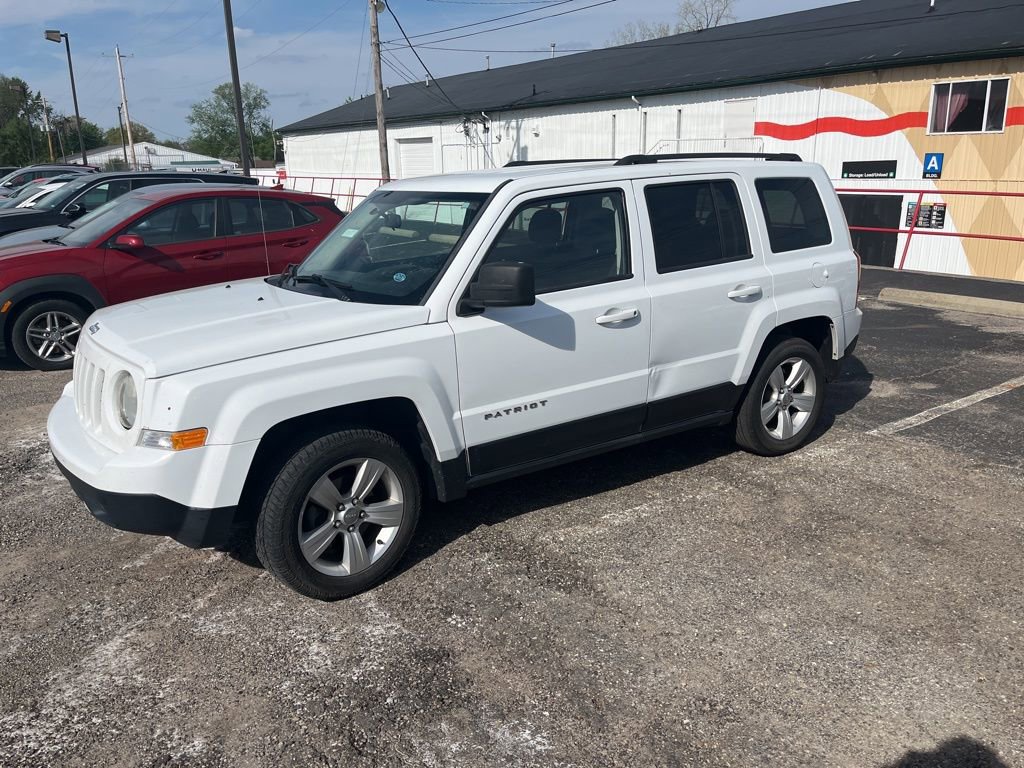 Used 2014 Jeep Patriot Latitude image 4