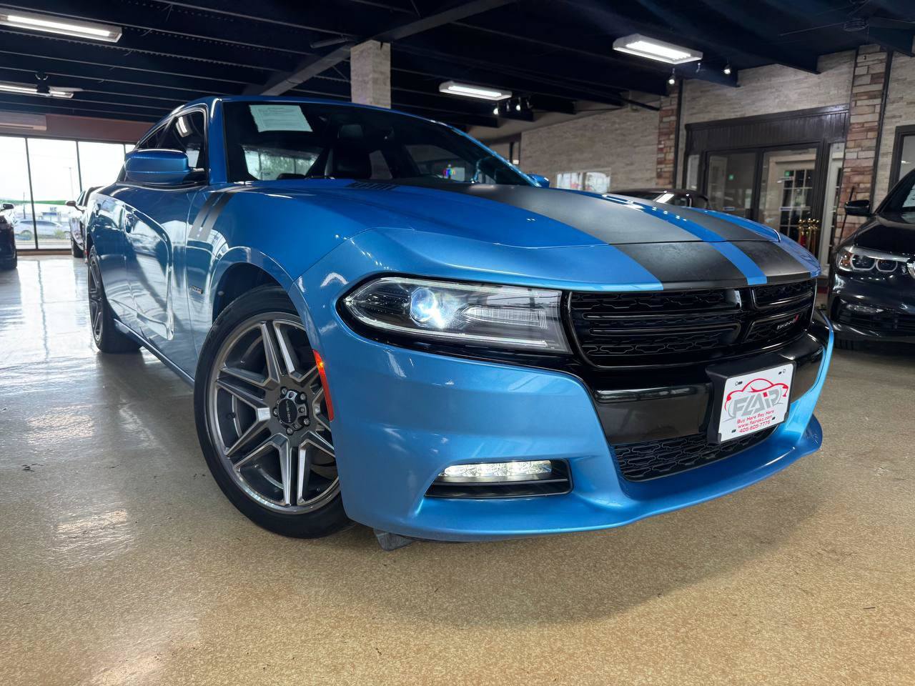 Used 2015 Dodge Charger R/T w/ Plus Group RWD image 1