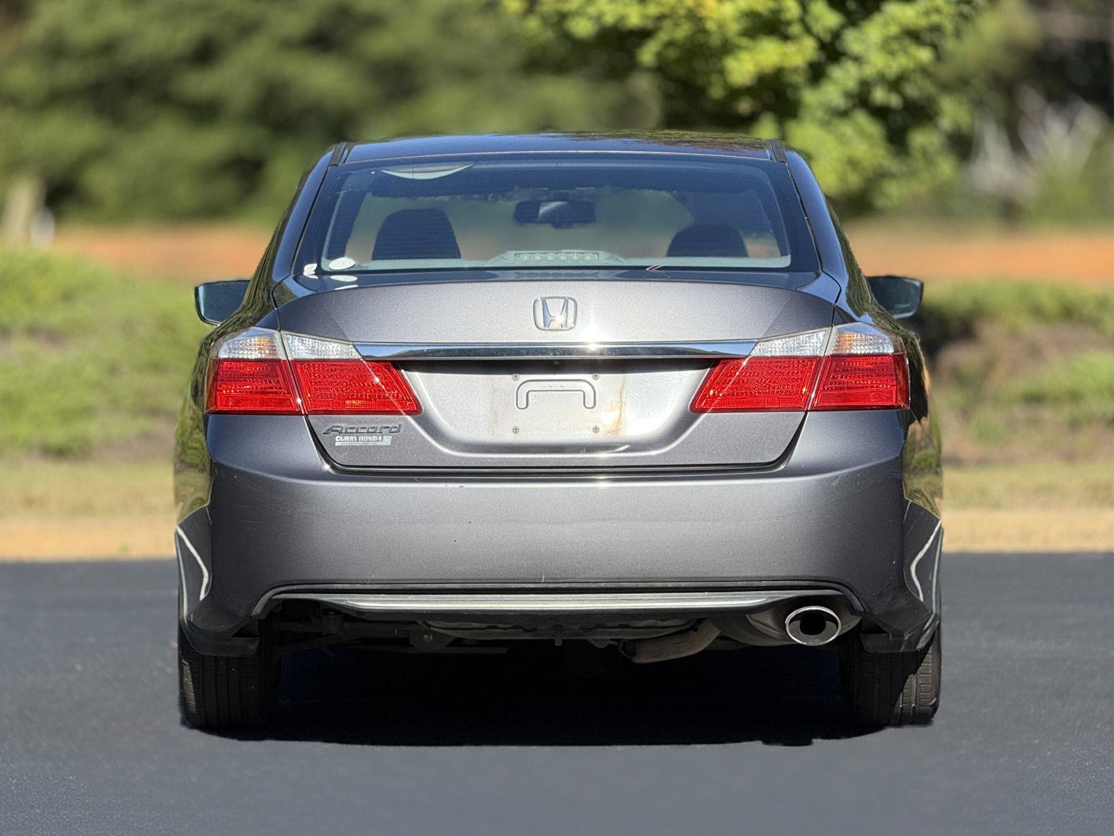 Used 2013 Honda Accord LX image 5