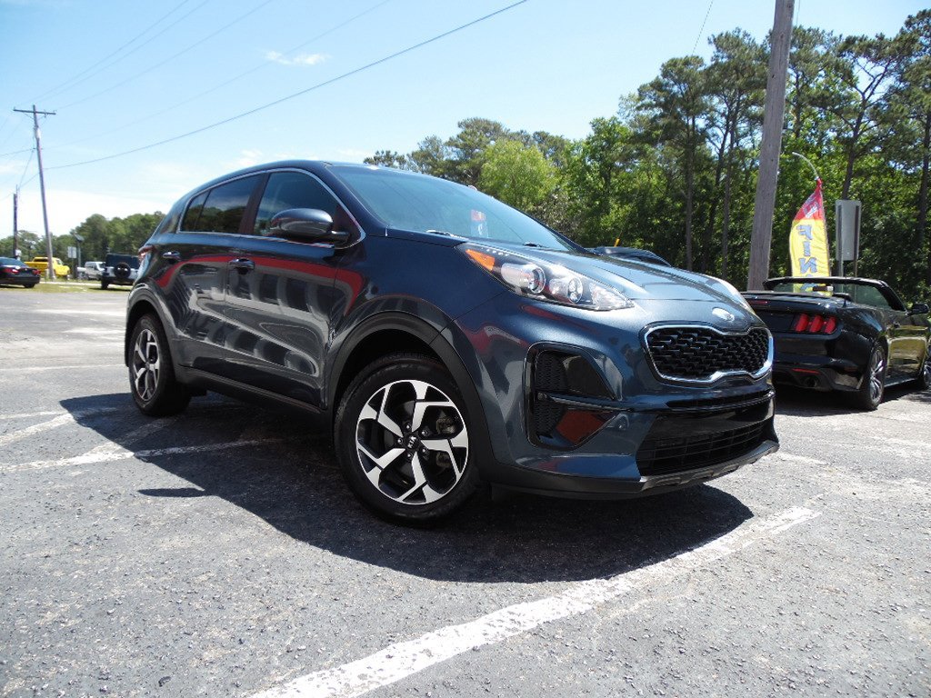 Used 2021 Kia Sportage LX FWD image 2