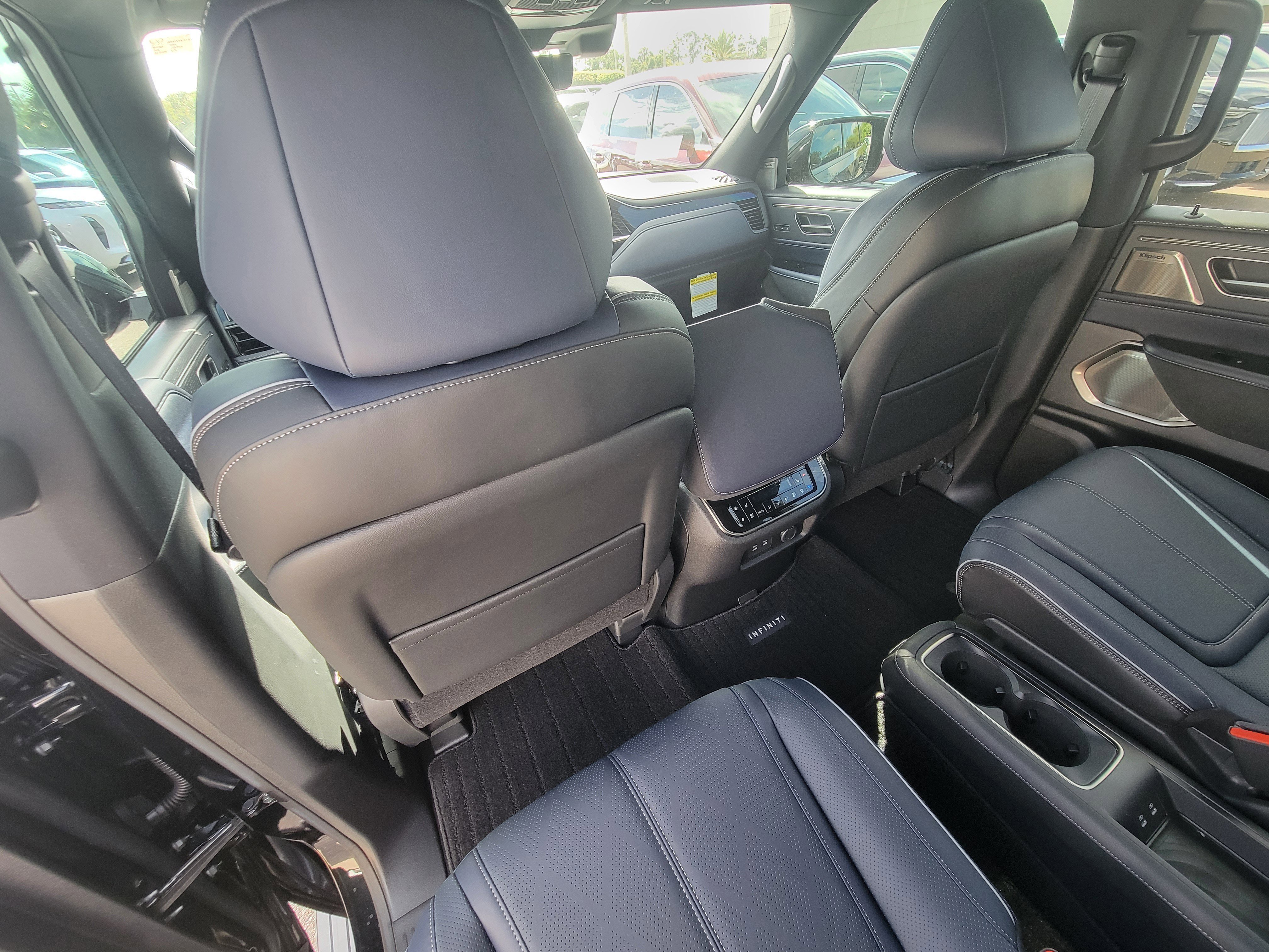 New 2026 INFINITI QX80 4WD w/ Sport Exterior Package image 10