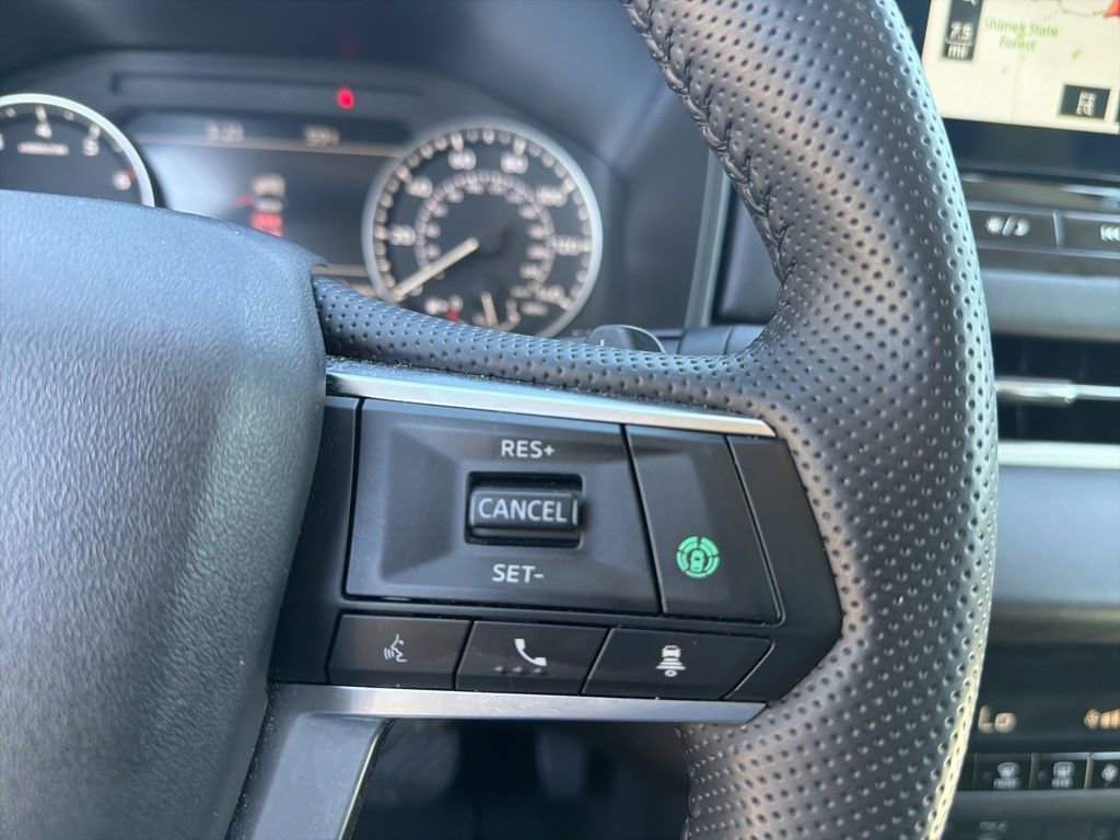 Used 2025 Mitsubishi Outlander SE FWD image 23
