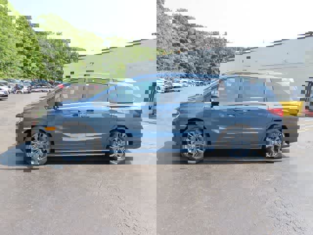 New 2026 Honda Odyssey Touring image 3