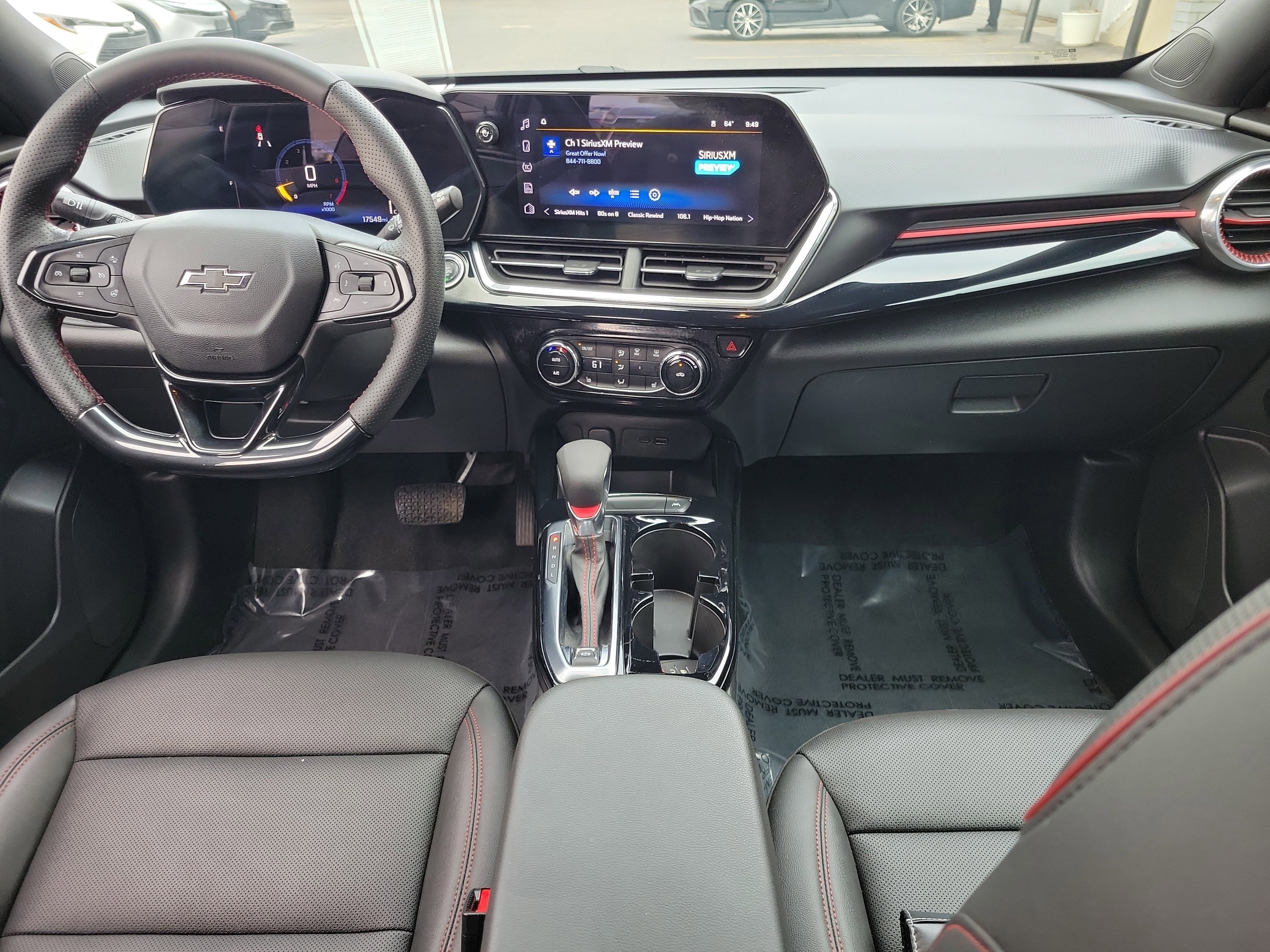 Used 2025 Chevrolet Trax RS FWD image 9