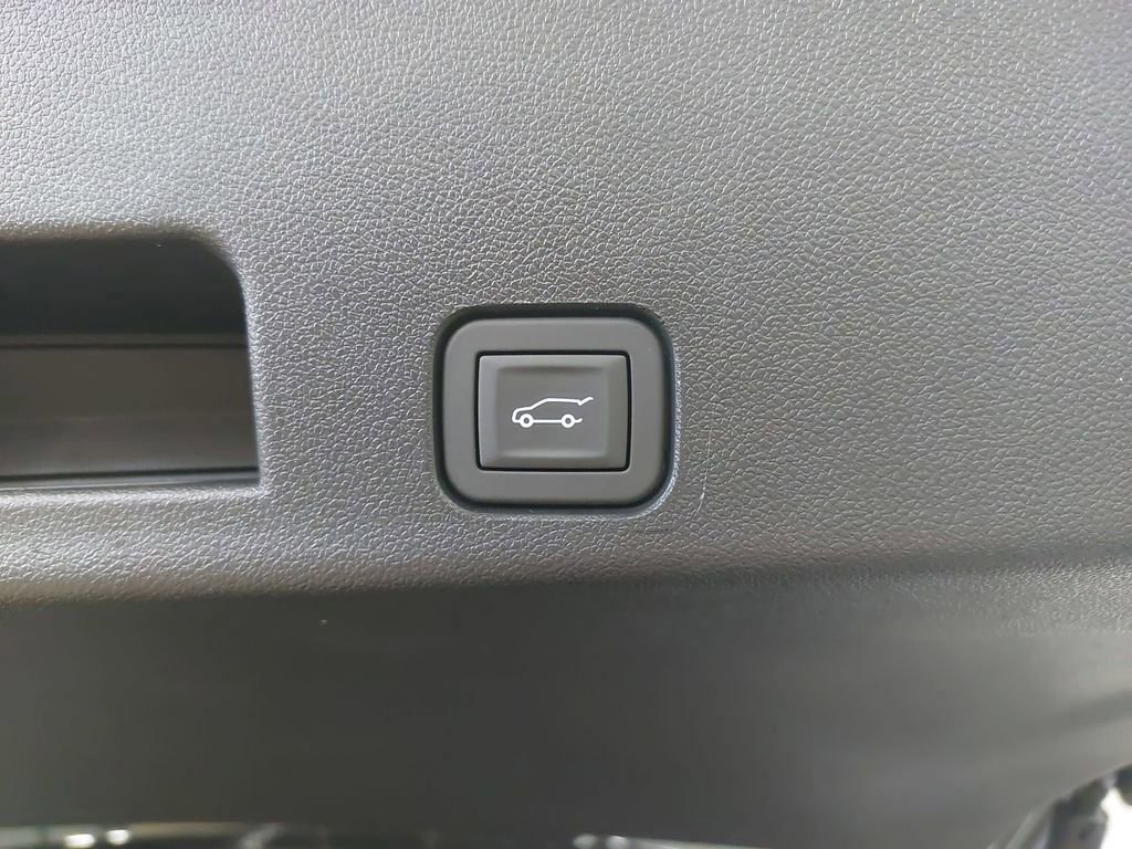 Used 2025 GMC Acadia AT4 w/ Luxury Package AWD/4WD image 15