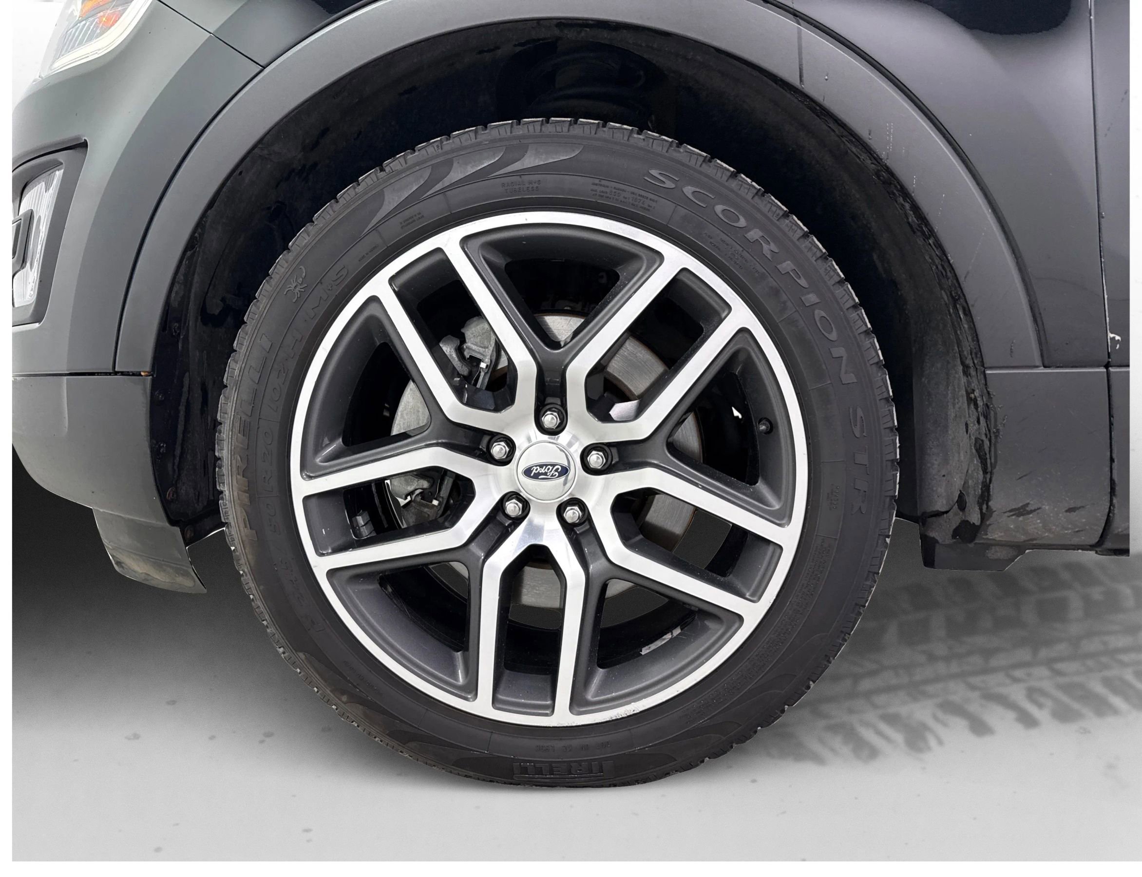 Used 2017 Ford Explorer Sport w/ Equipment Group 401A image 24