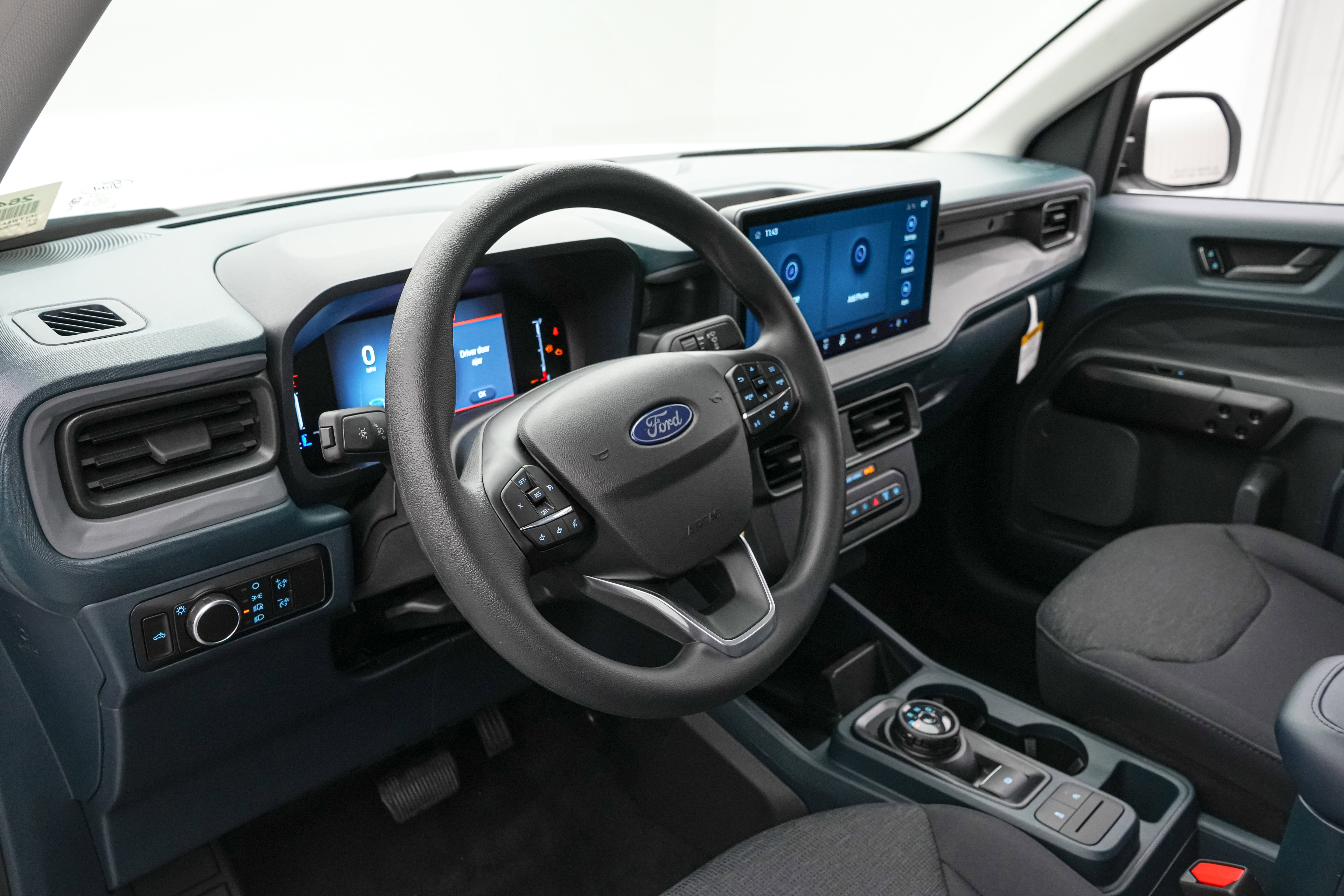 New 2026 Ford Maverick XL image 13