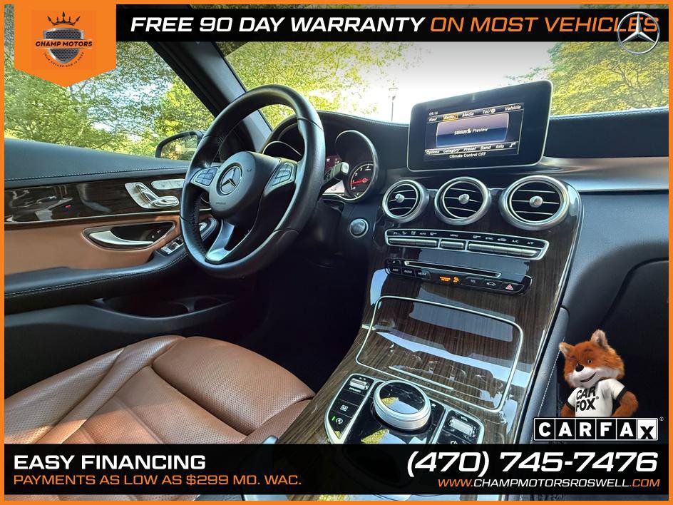 Used 2018 Mercedes-Benz GLC 300 w/ Leather Seating Package image 35