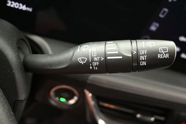 Used 2025 Buick Encore GX Preferred AWD/4WD image 30