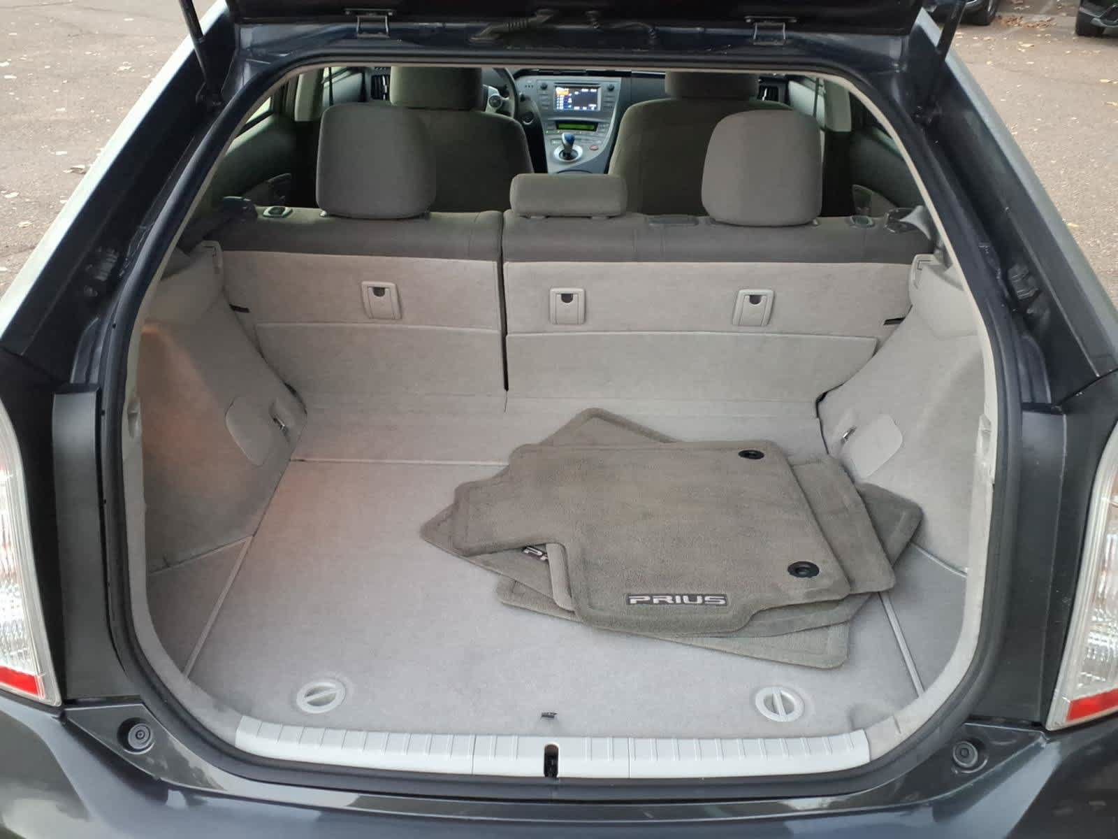 Used 2015 Toyota Prius Three FWD image 6