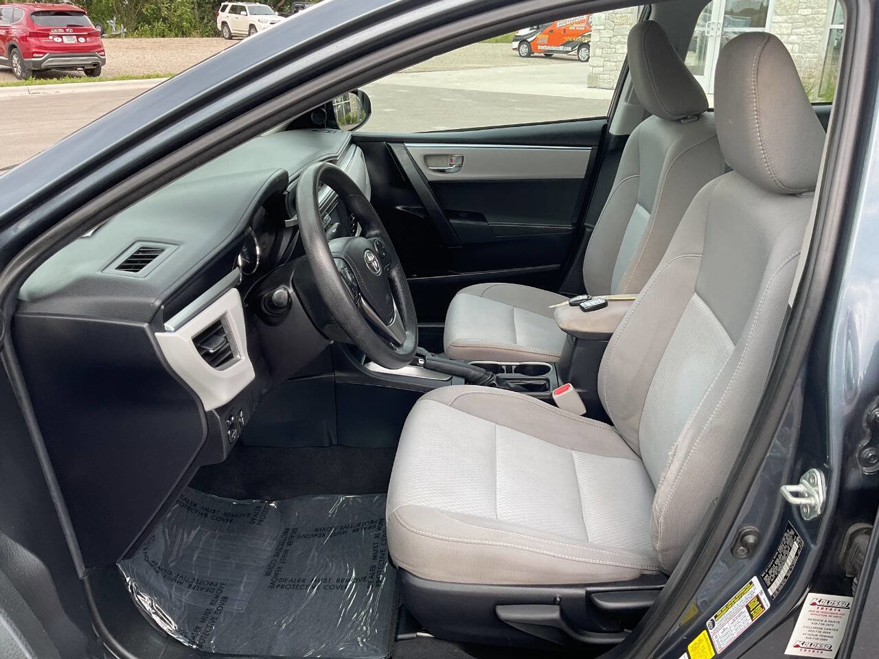 Used 2016 Toyota Corolla LE image 13