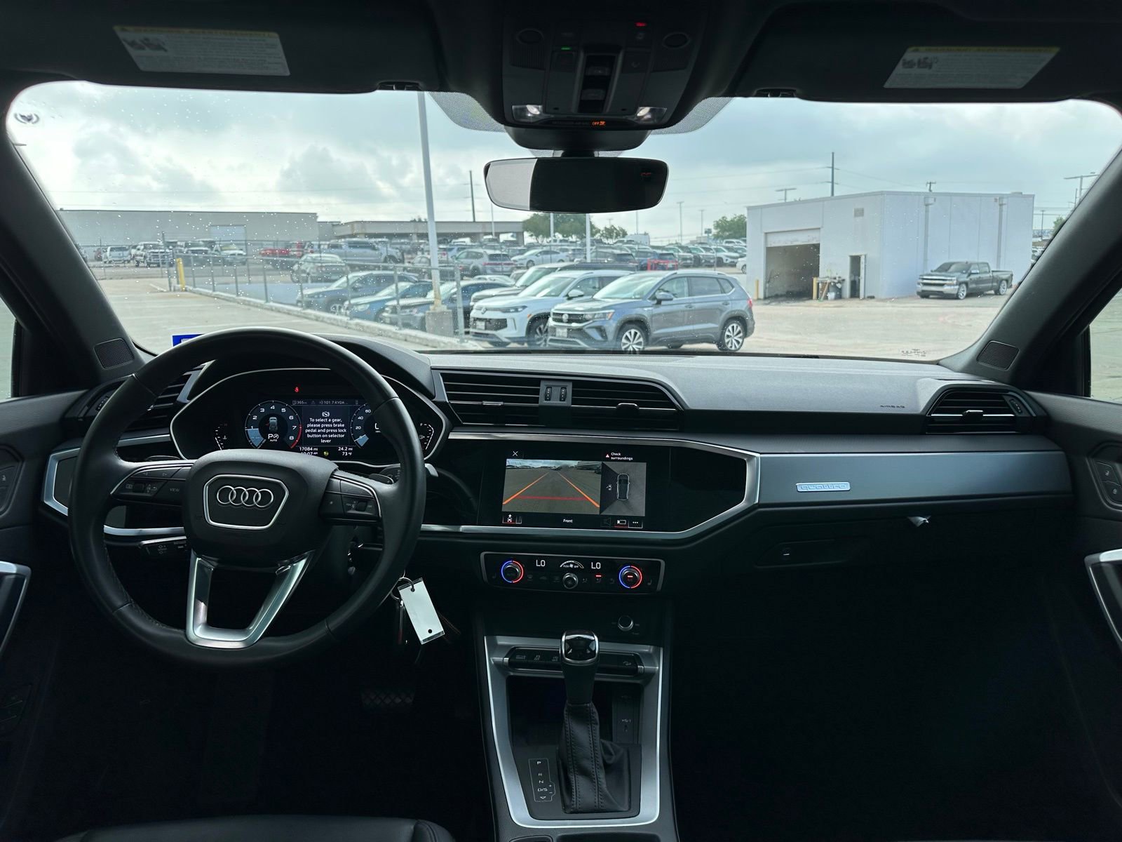 Used 2022 Audi Q3 2.0T Premium Plus w/ Premium Plus Package AWD/4WD image 11