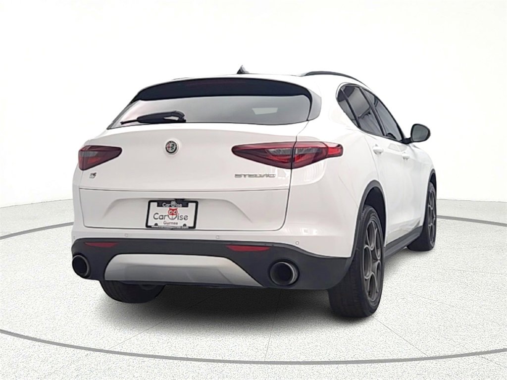 Used 2018 Alfa Romeo Stelvio Sport w/ Quick Order Package 22J Sport image 7