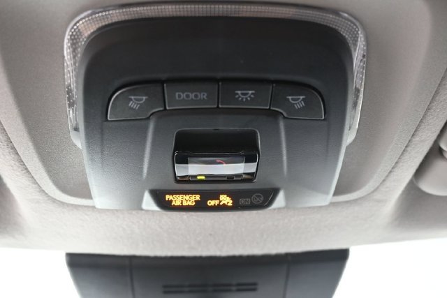 Used 2023 Toyota Corolla Cross LE FWD image 28