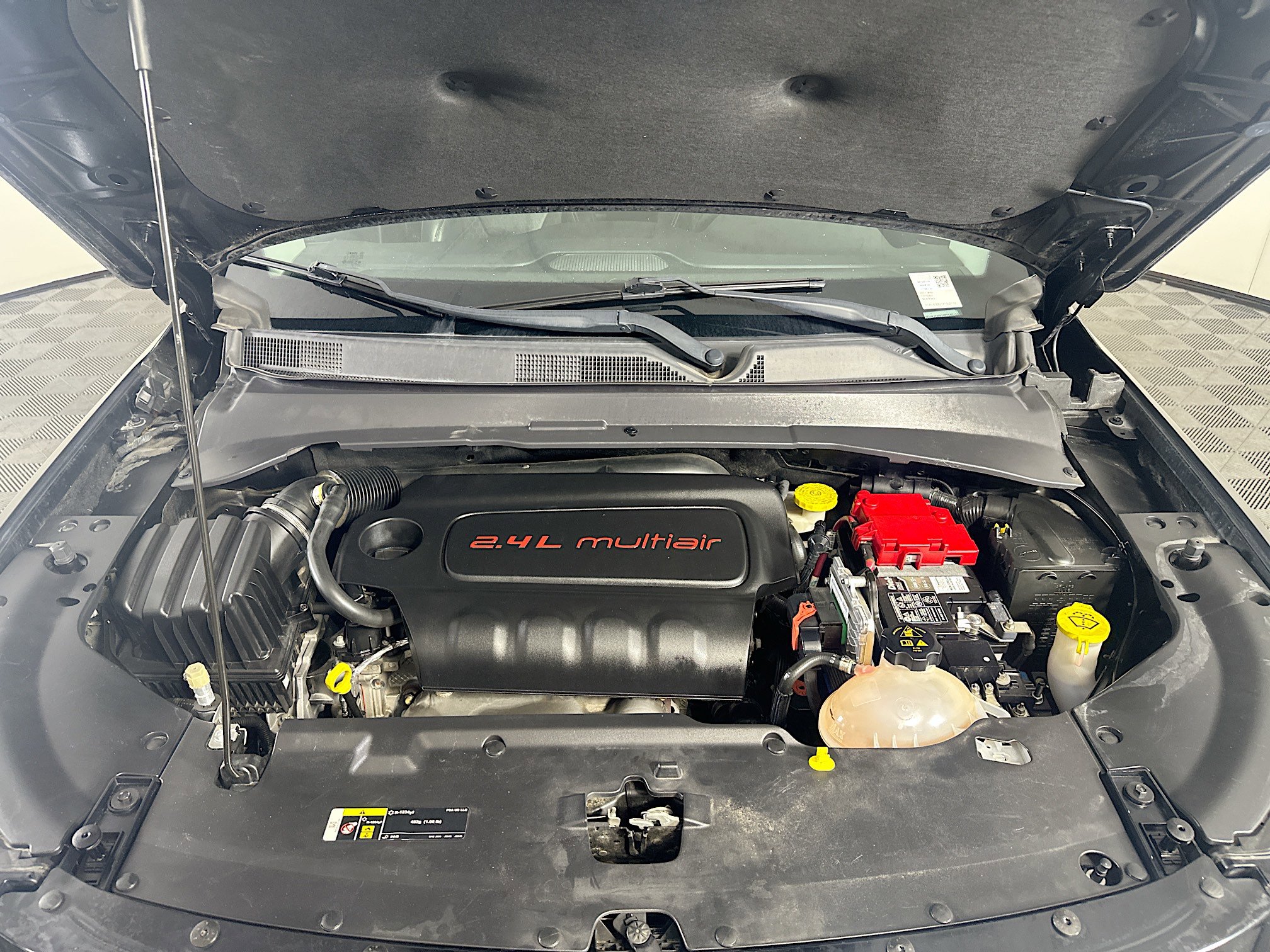 Used 2021 Jeep Compass Latitude FWD image 33