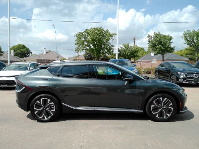 Used 2024 Kia EV6 Light RWD image 5