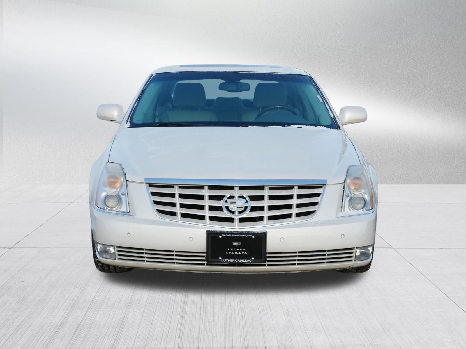 Used 2011 Cadillac DTS Premium video 2