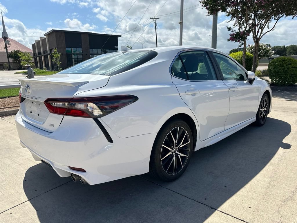 Certified 2024 Toyota Camry SE FWD image 20