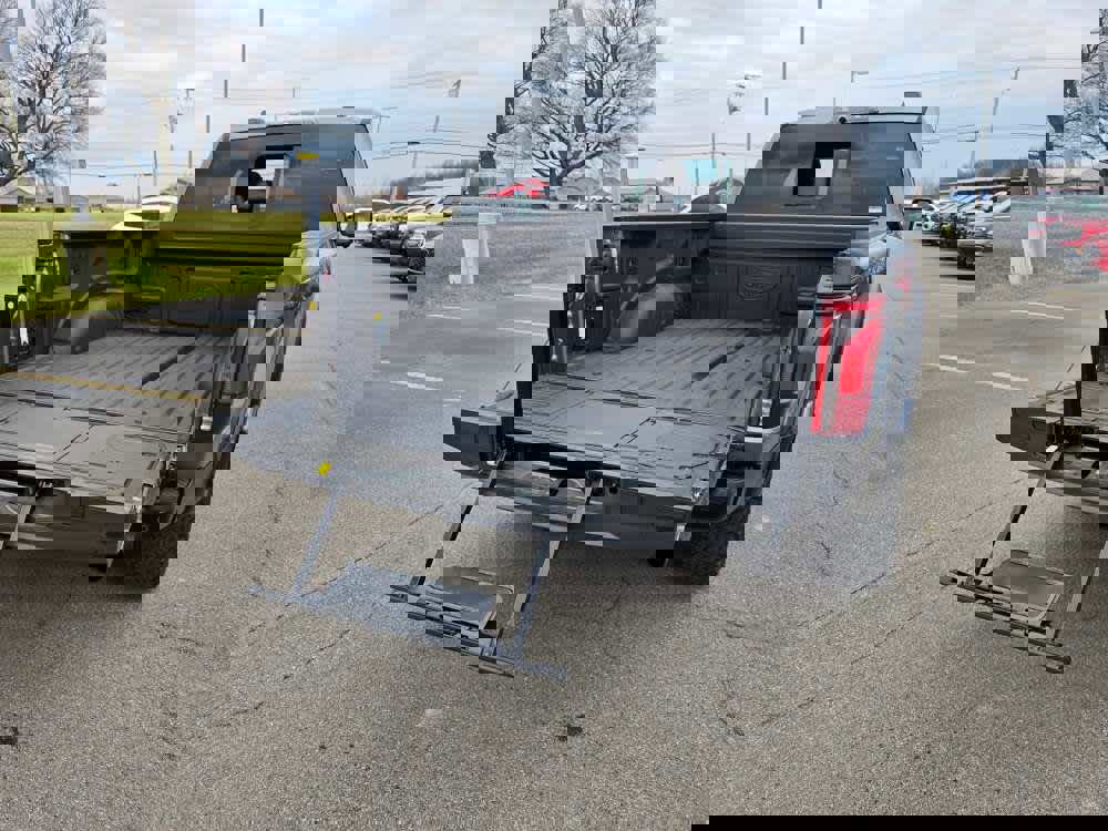 Used 2025 Ford F150 Raptor image 11