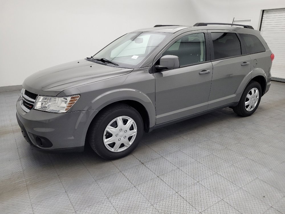 Used 2019 Dodge Journey SE w/ Connectivity Group image 2