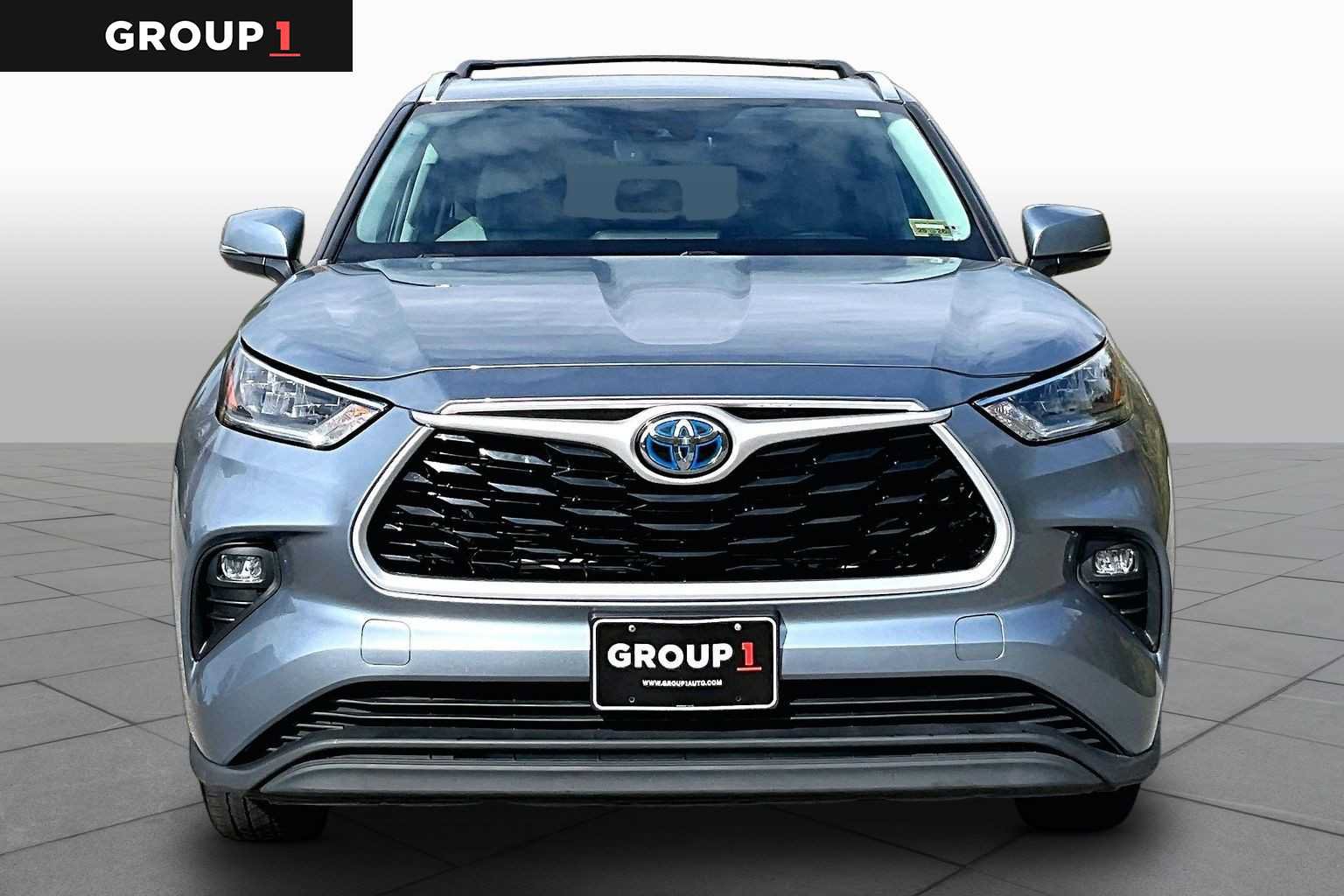 Certified 2020 Toyota Highlander XLE AWD/4WD image 4