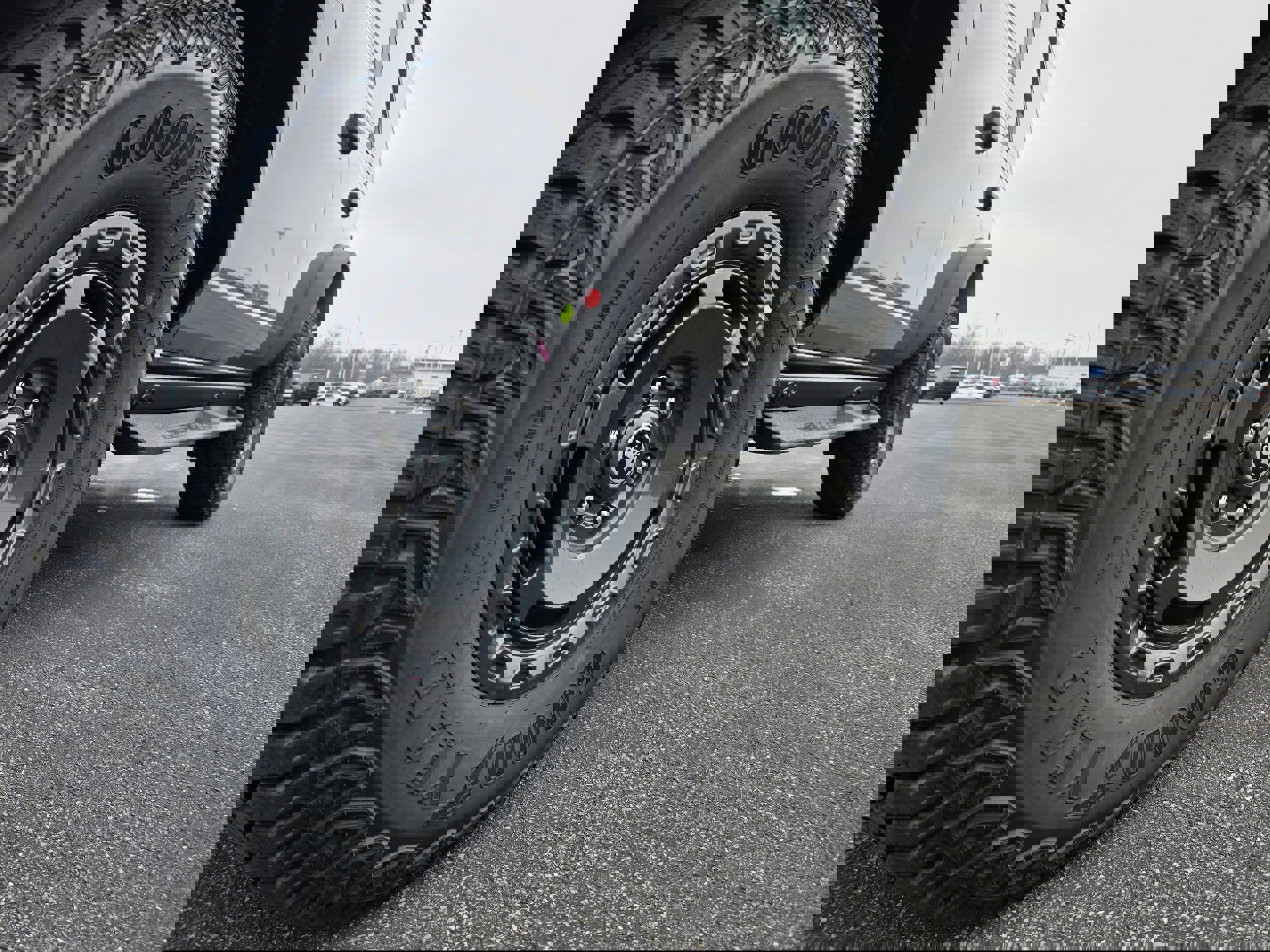 New 2025 Ford Bronco Badlands image 28