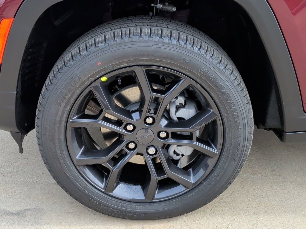 New 2025 Jeep Grand Cherokee Limited image 54