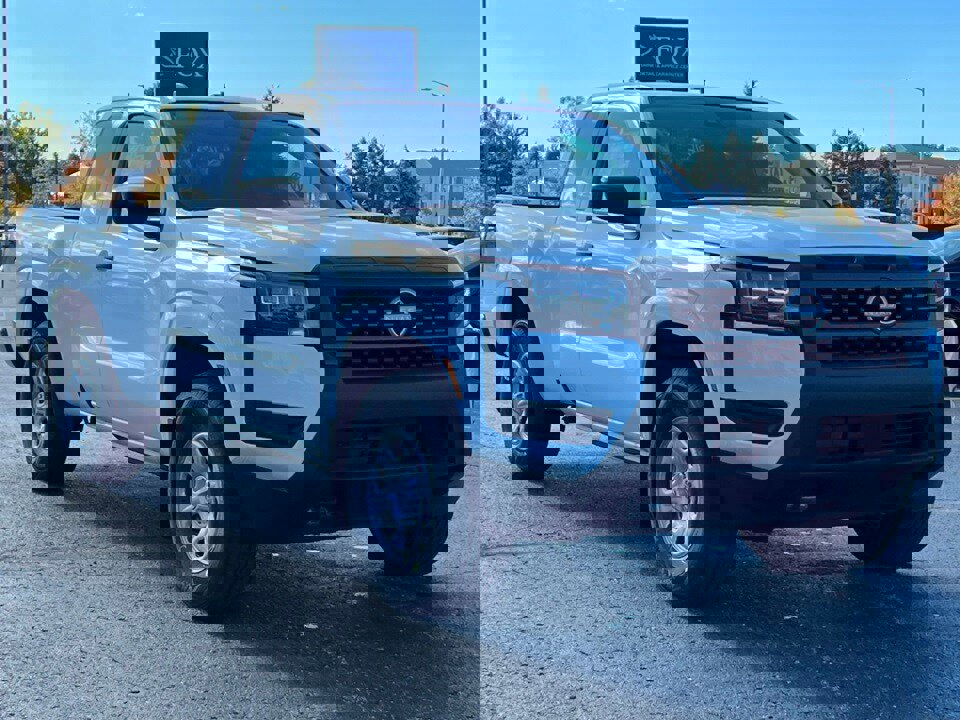 New 2026 Nissan Frontier S image 38