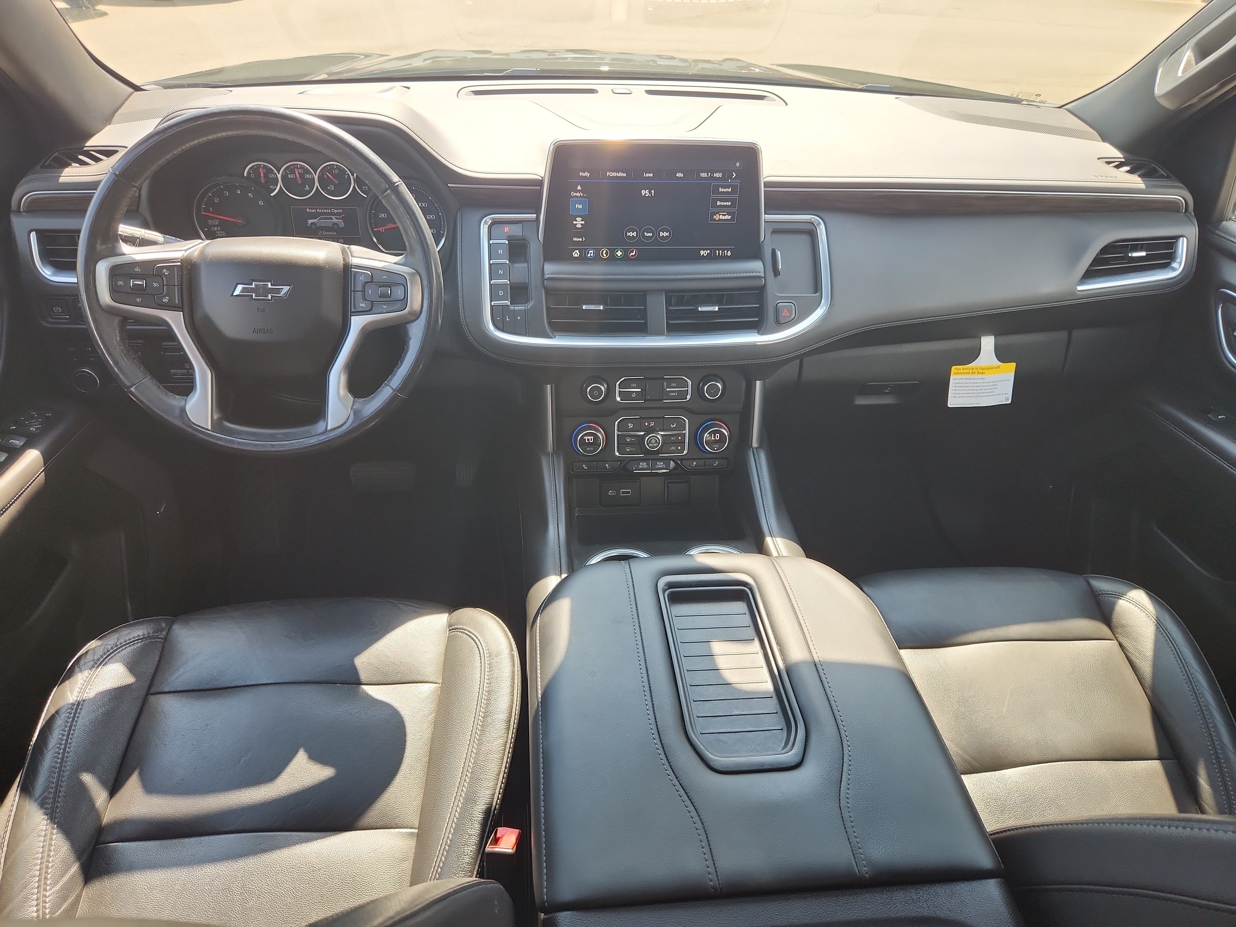 Used 2021 Chevrolet Suburban Z71 w/ Z71 Signature Package AWD/4WD image 37
