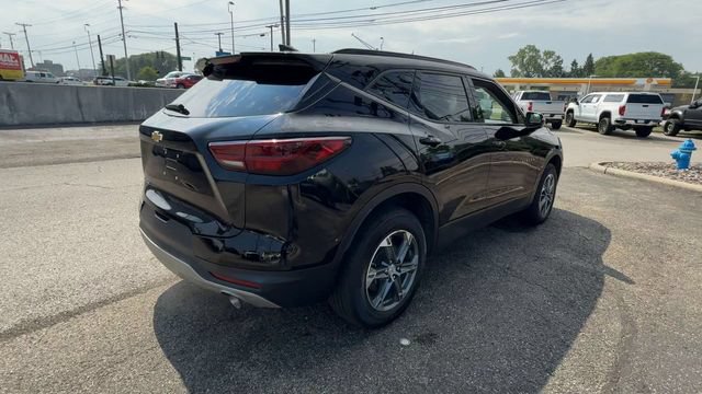 Certified 2024 Chevrolet Blazer LT w/ Sound & Technology Package FWD image 8