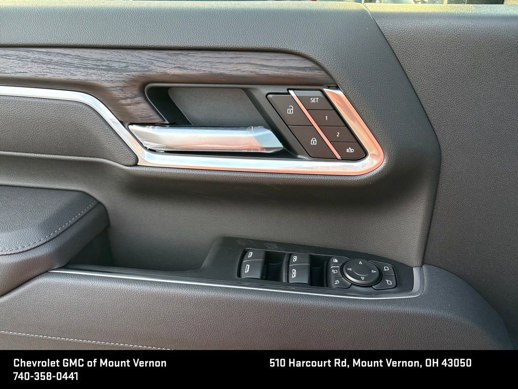 New 2026 GMC Sierra 2500 SLT w/ SLT Premium Package image 15