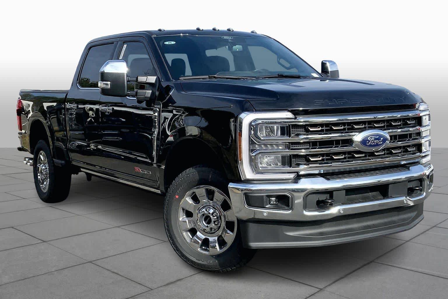 New 2026 Ford F350 King Ranch w/ Chrome Package AWD/4WD image 2