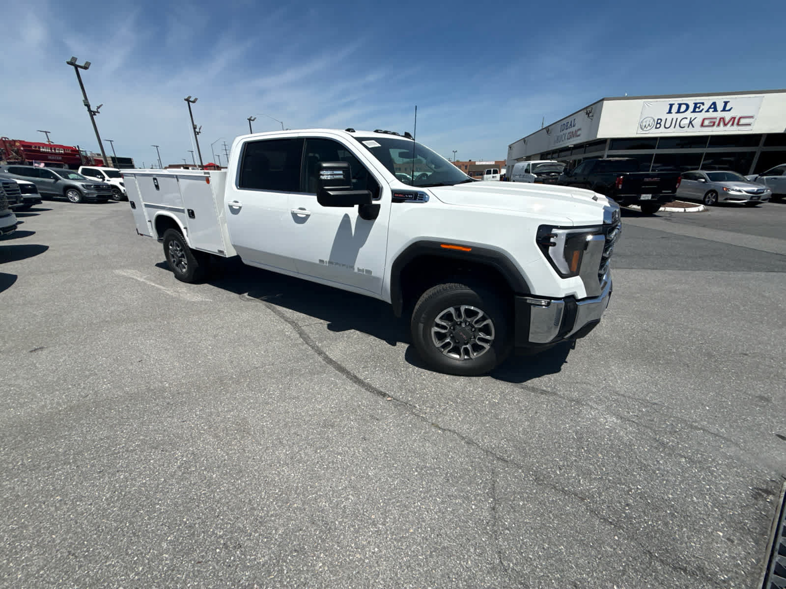 New 2026 GMC Sierra 3500 SLE w/ SLE Convenience Package AWD/4WD image 29