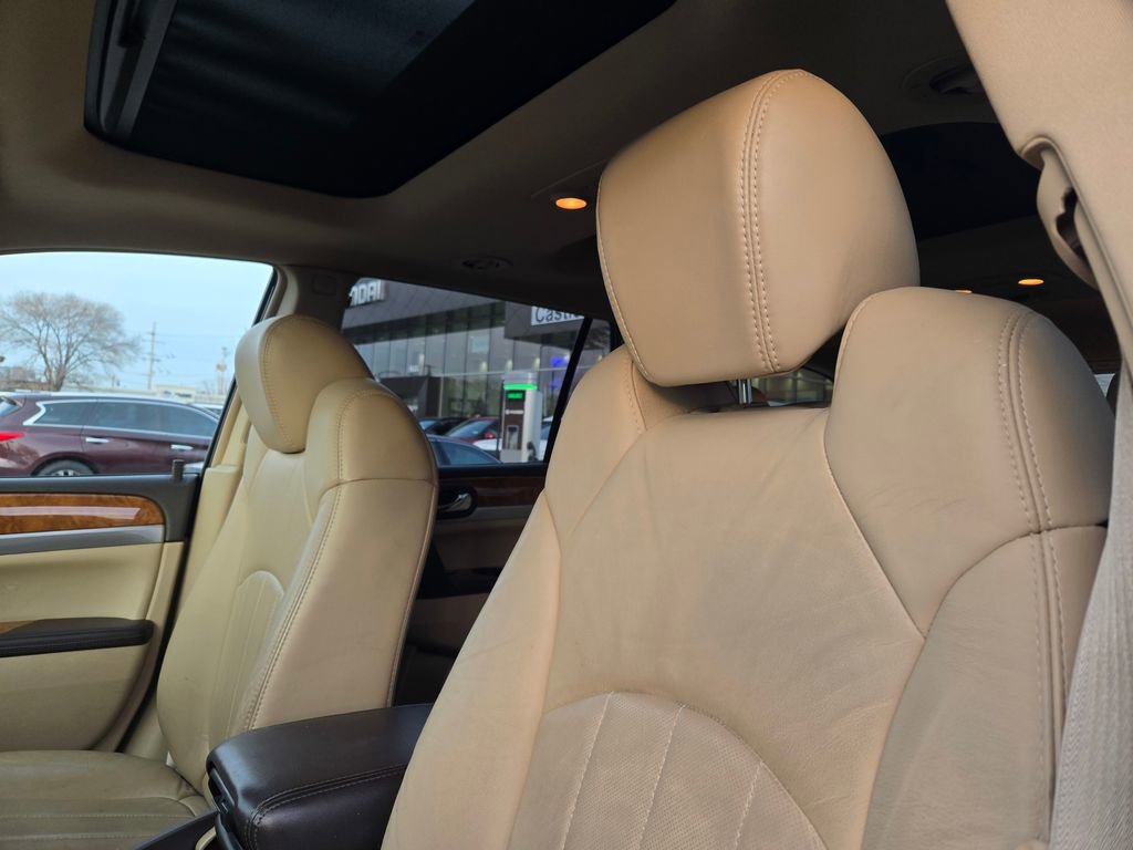 Used 2008 Buick Enclave CXL w/ Entertainment Package #1 image 36