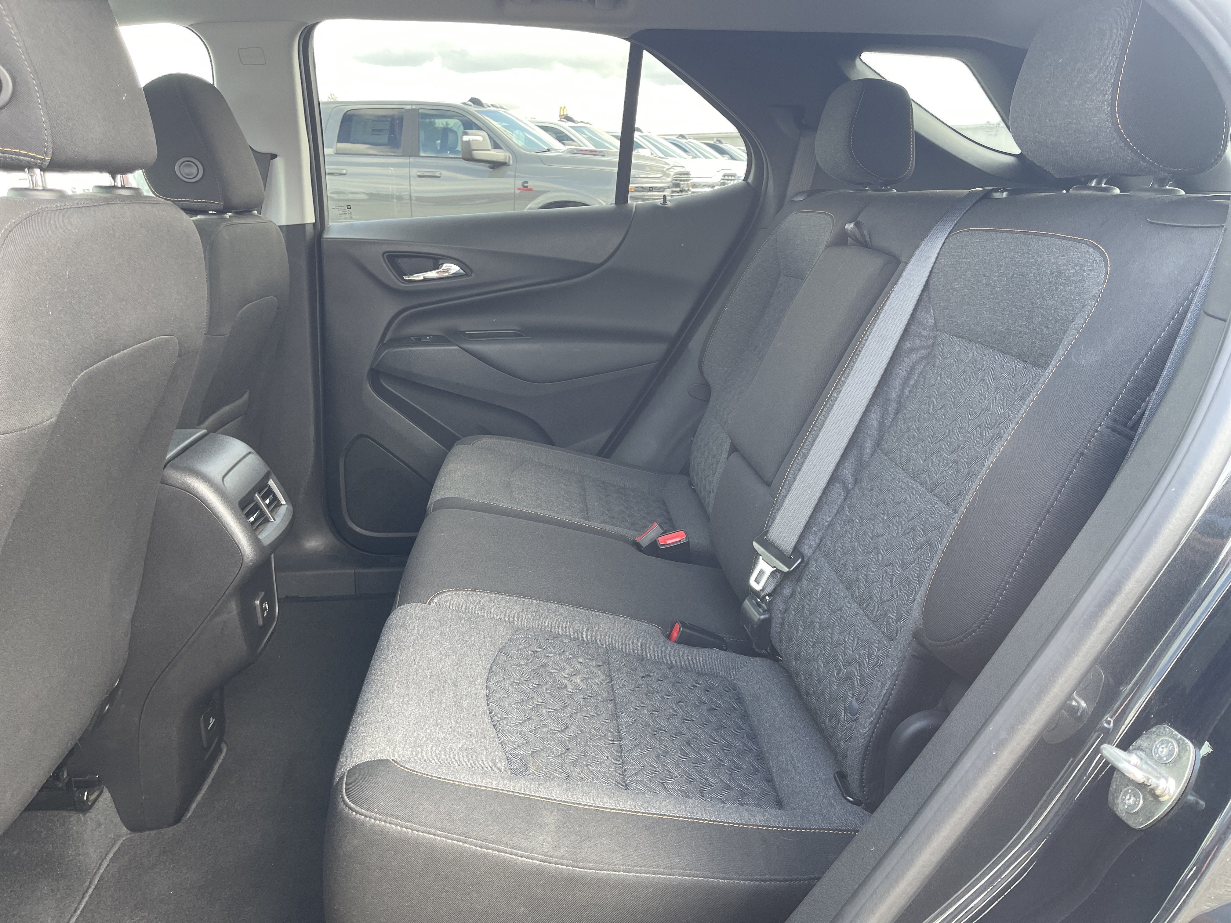 Used 2022 Chevrolet Equinox LT FWD image 37
