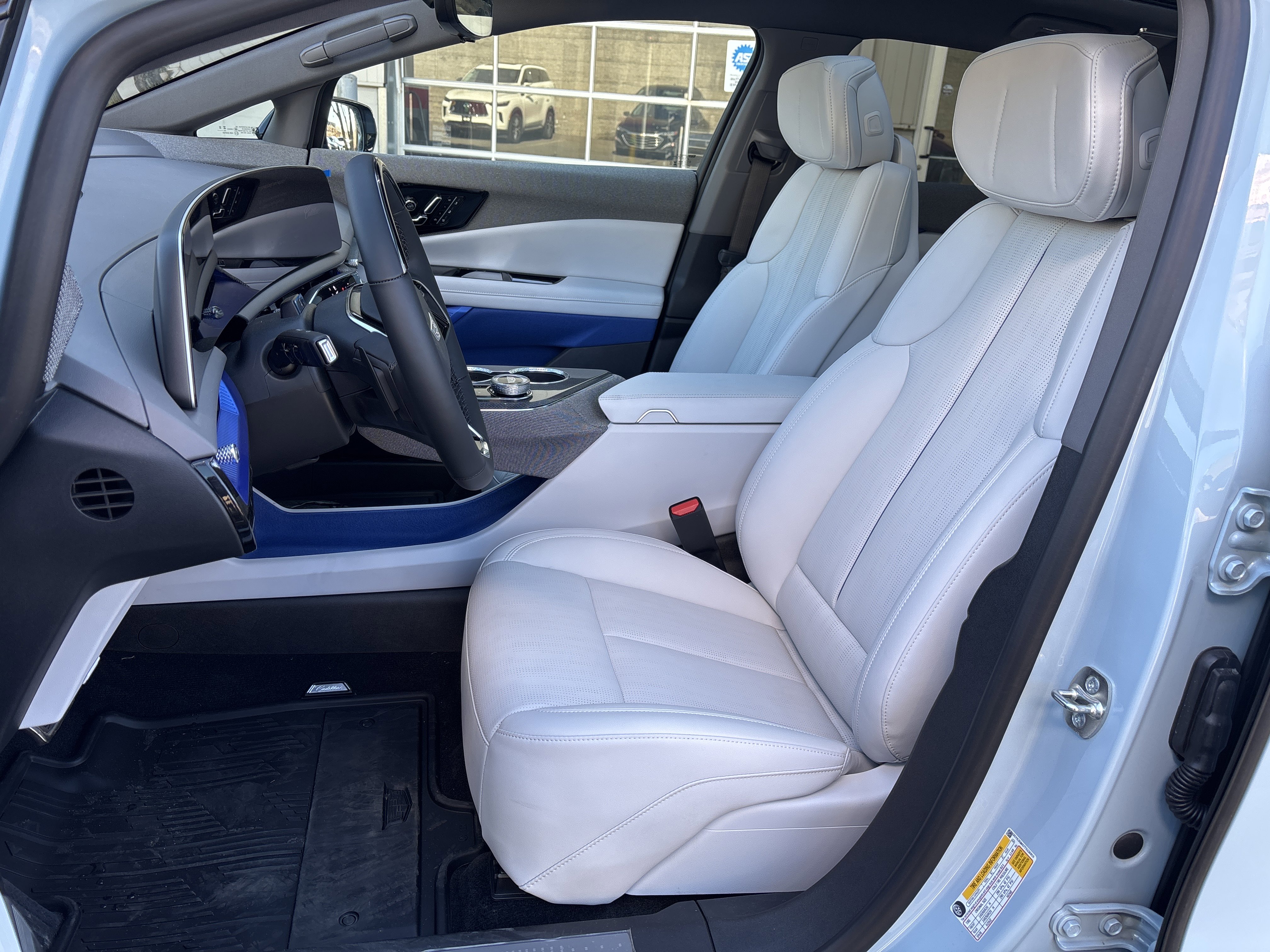New 2026 Cadillac Optiq Sport 2 RWD image 24
